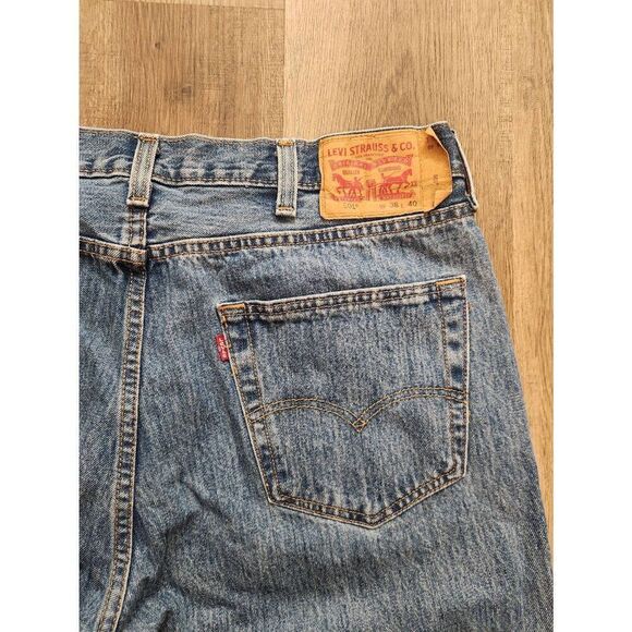 Levis 501 mens TALL 37x39* measured light wash button fly Denim jeans - Picture 3 of 10